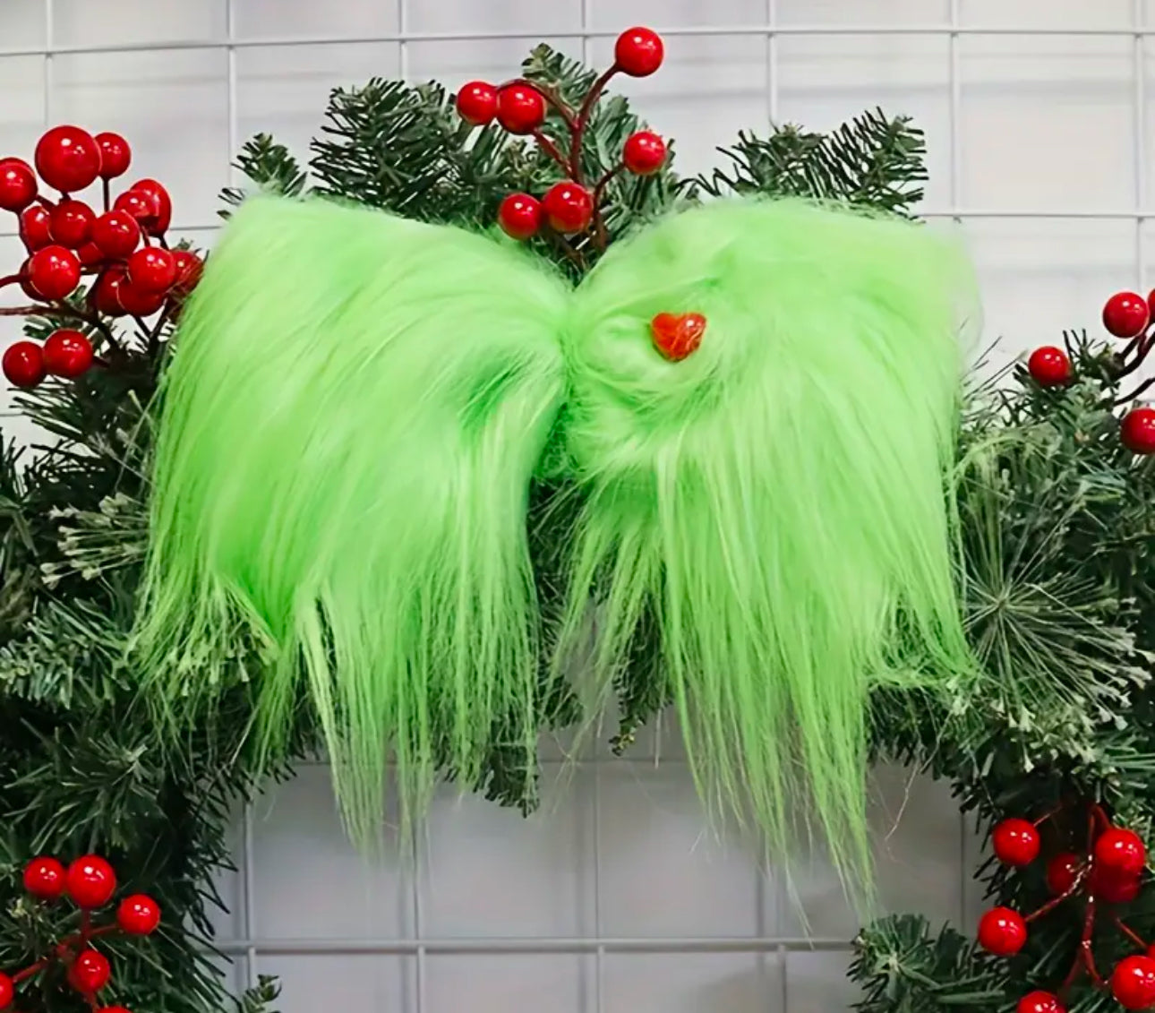 Green Guy Fur Bow